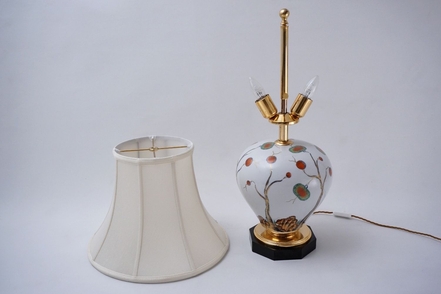 photo furniture Giulia Mangani Porcelain Lamp Chinoiserie With Lychee, 1950`s Ca, Italian, 70cm, Rewired