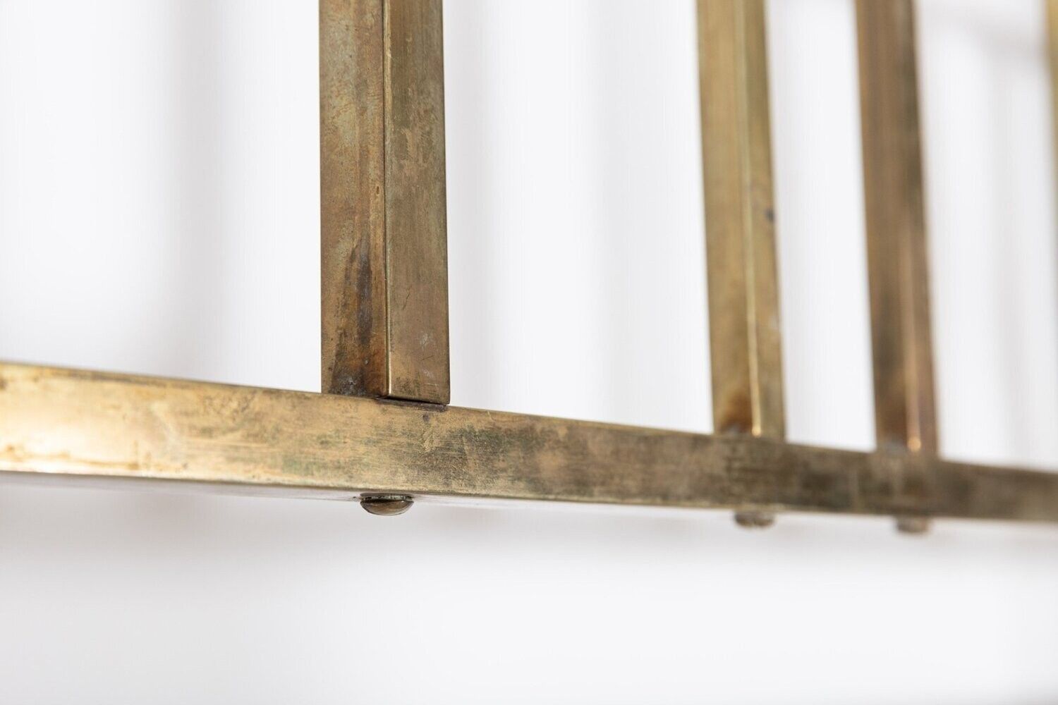 photo vinterior 19thc English Half Tester Double Brass Bed Frame