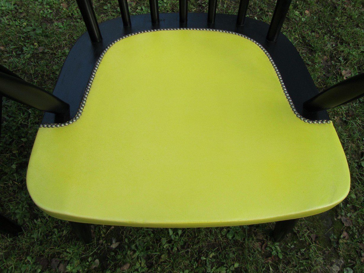 Mid Century Spindle Back Armchairs, 1950s, Set Of 2 photo Furniture