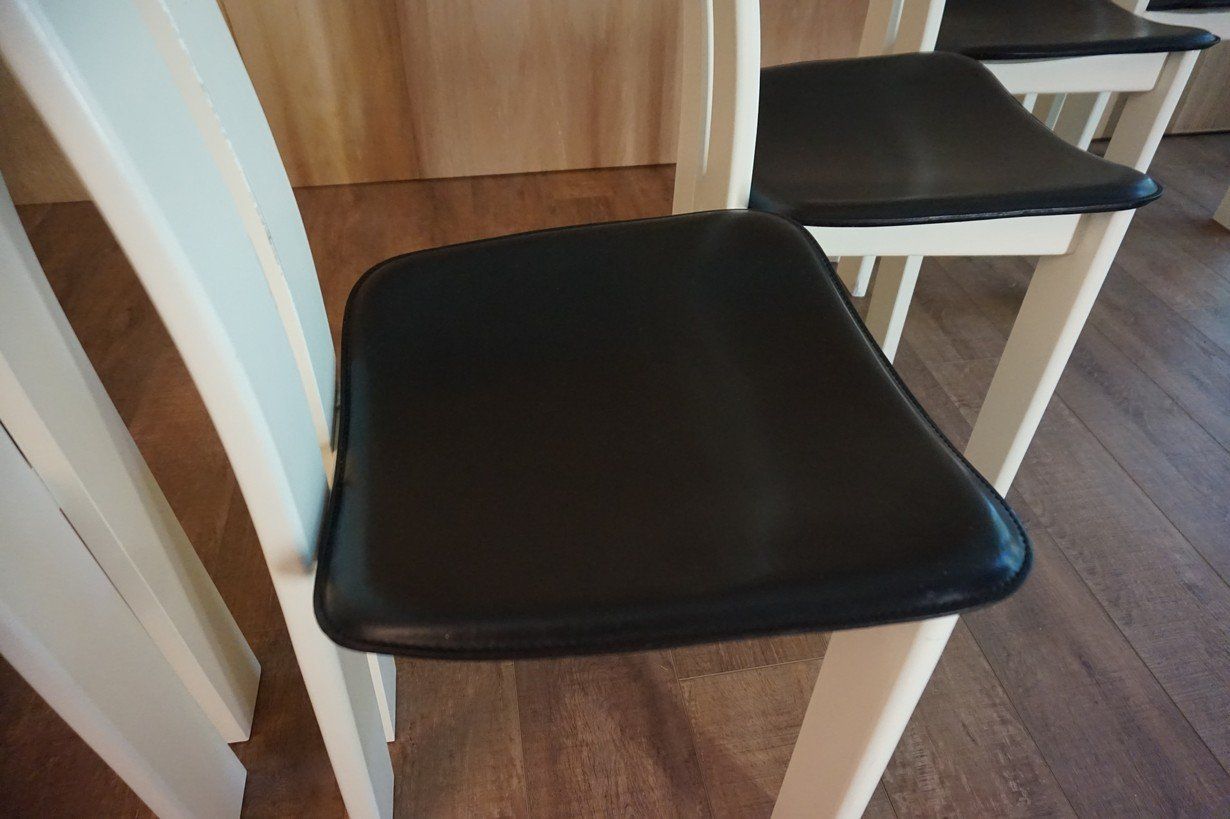 photo vintage Black & White Italian Dining Chairs By Pietro Costantini For Ello, 1970s, Set Of 8