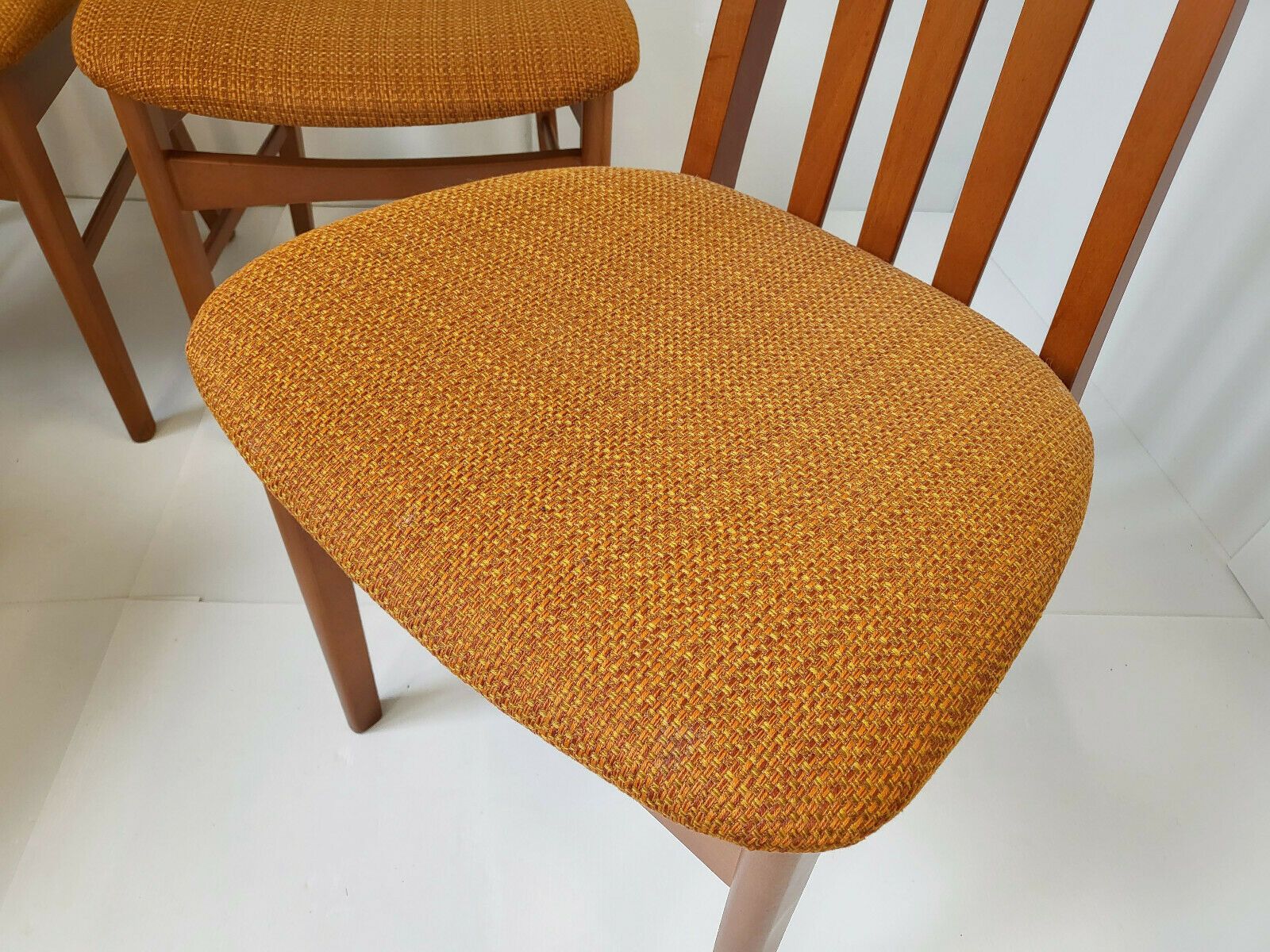 Suite De 4 Chaises Vintage 1970 Jentique 70s Style Scandinave En Tweed & Bois photo for sale