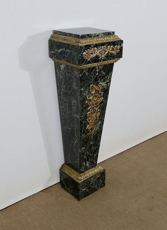 Marble Stand Sheath, Louis XVI Style – Late 19th Century photo furniture