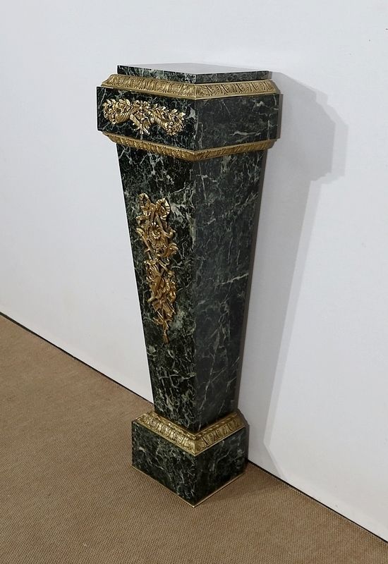 Marble Stand Sheath, Louis XVI Style – Late 19th Century photo for sale