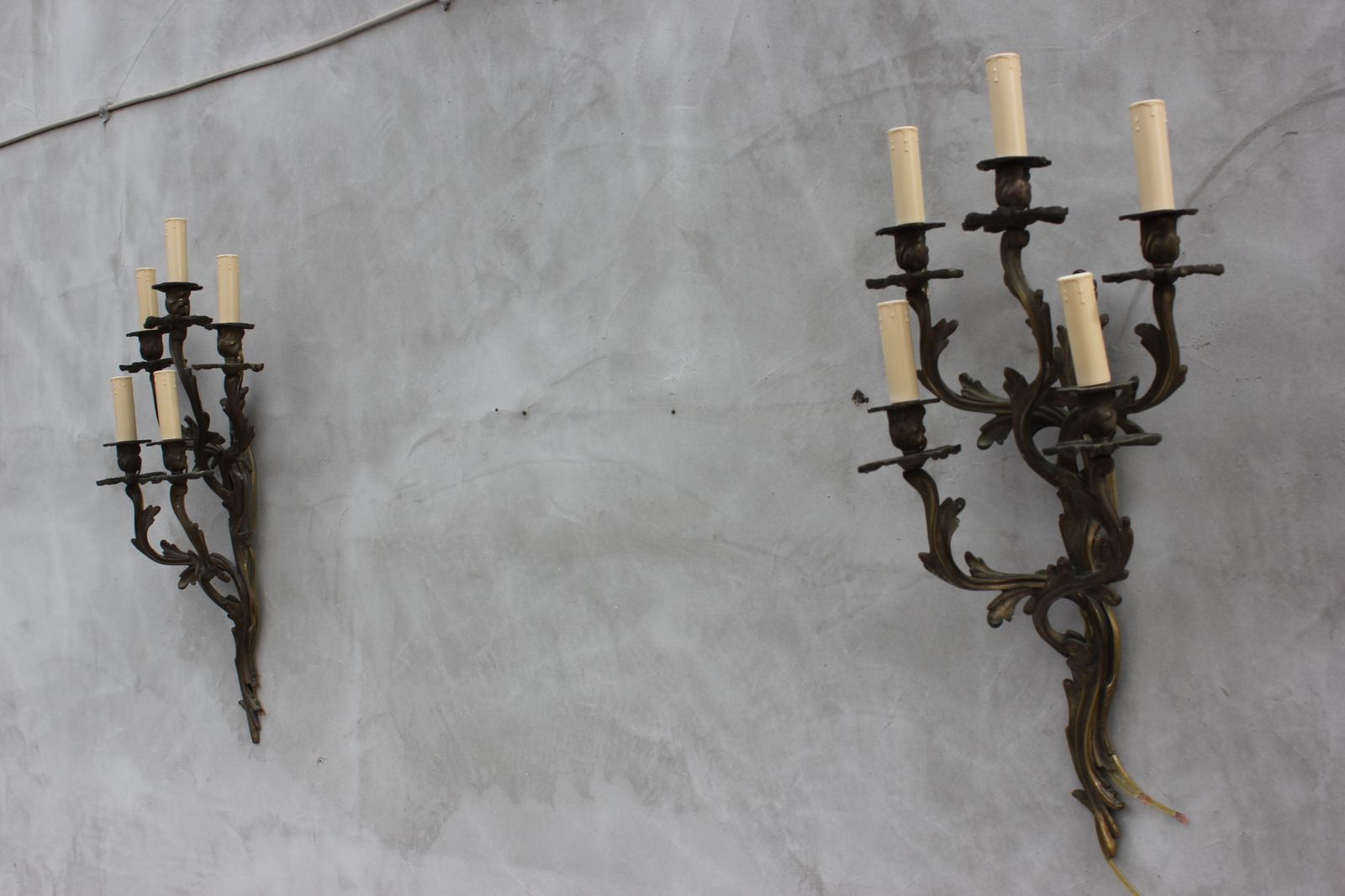 Pair Of Large Wall Lamps With 5 Bulb Lights Of Louis XV Rococo Style Bronze Sconces photo for sale
