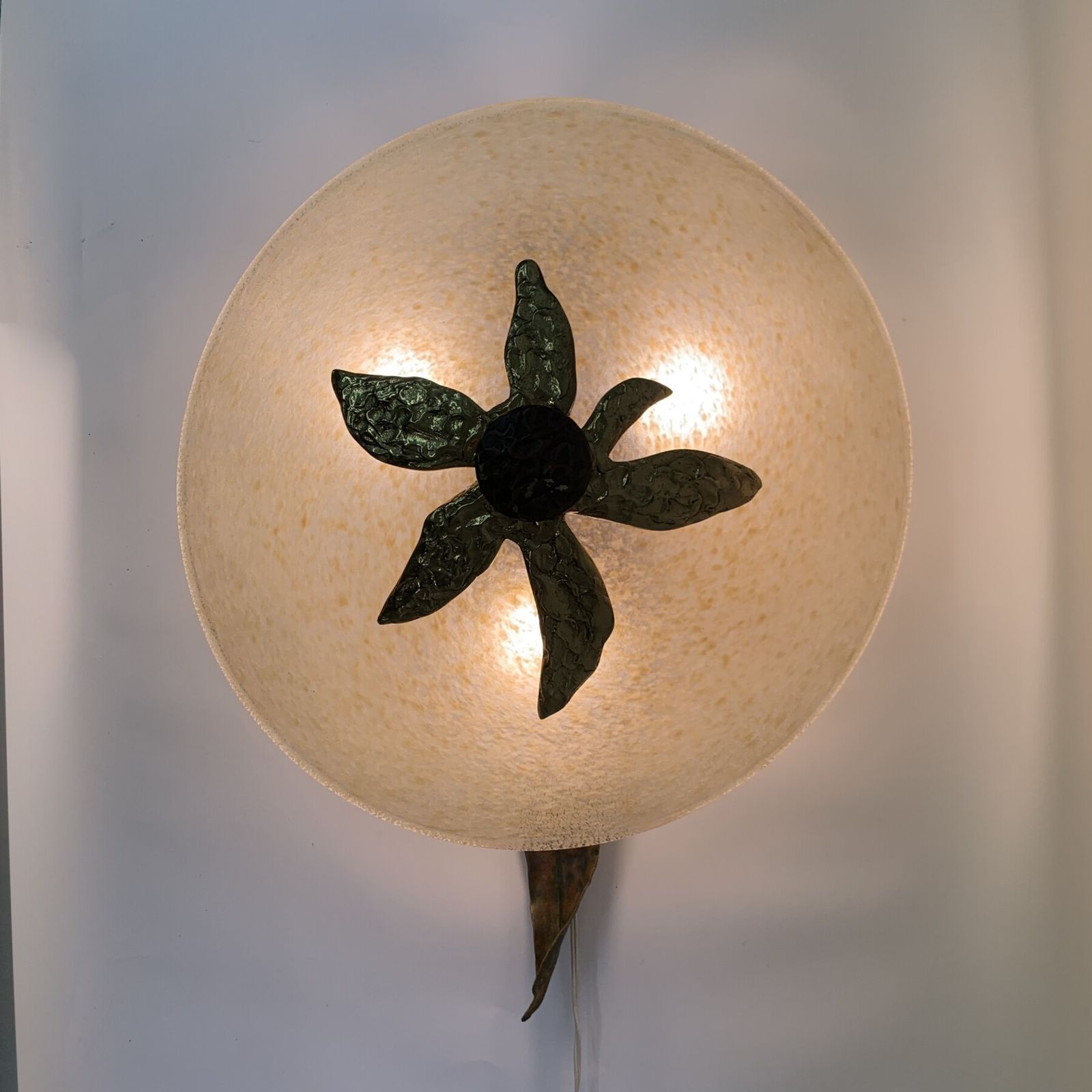 Unieke Italiaanse Glazen Plafondlamp, Jaren 1970 photo furniture