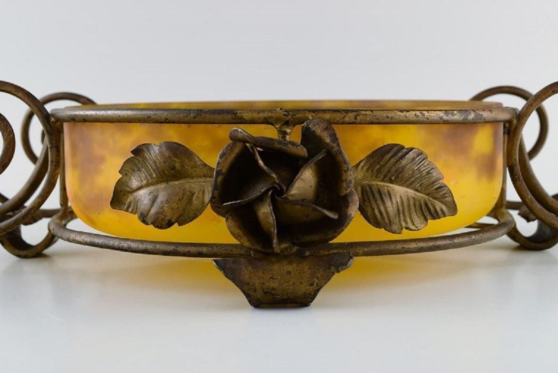 Muller Frères, Luneville, Bowl In Mouth Blown Art Glass With Handle photo for sale