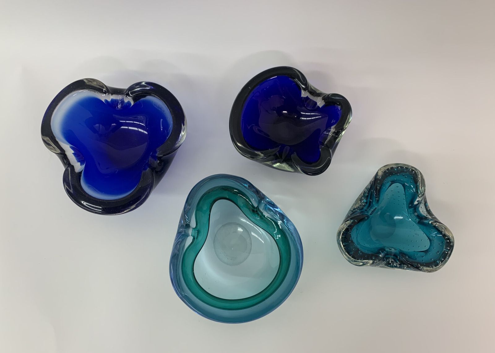 Mid Century Design – Set Van 4 Blauwe Murano Glazen Schalen, Jaren 1970