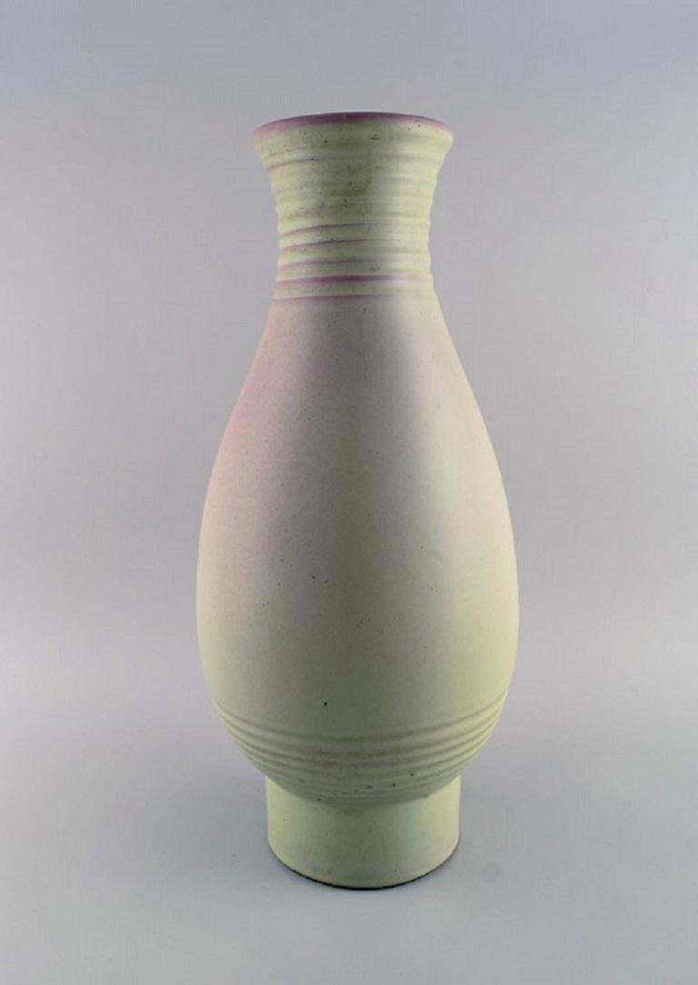 Bo Fajans, Sweden, Large Vase In Glazed Ceramics, Grooved Design, 1960s photo furniture