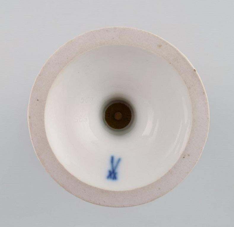Antique Meissen Porcelain Vase With Hand Painted Flowers, Ca 1900 photo vinterior