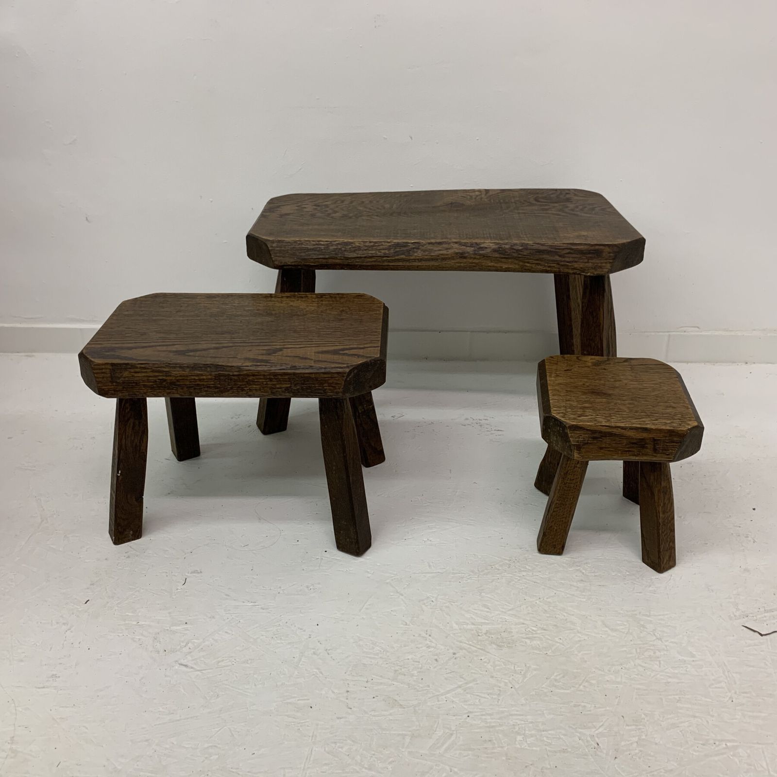 photo furniture Set Of 3 Brutalist Oak Wood Nesting Tables, 1970’s