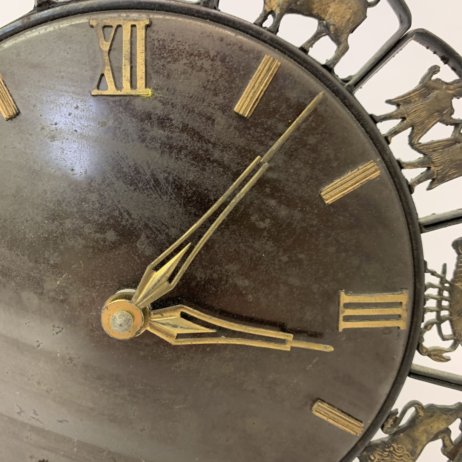 Junghans Modernist Zodiac Clock, Jaren 1970 photo 544.36