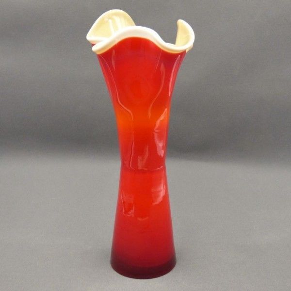 Red & White Murano Glass Vase. Italy 1950   1959 photo vintage
