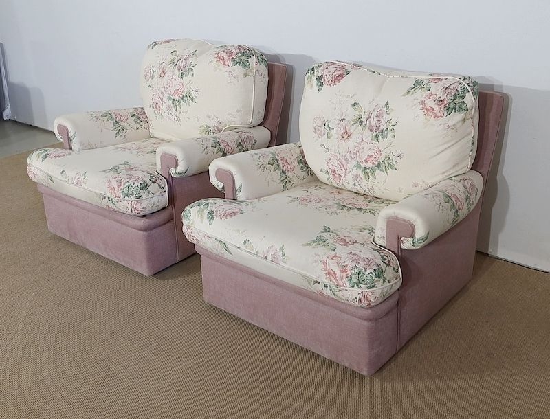 Pair Oflounge Armchairs, English Spirit , 20th Century photo for sale