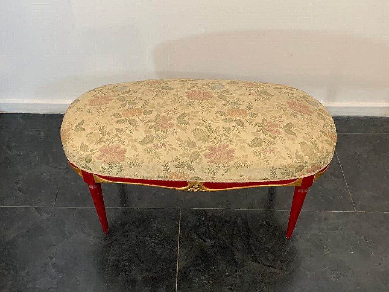 1558.96 Cardinal Red Lacquered Art Deco Style Pouf With Gold Details, 1930s Previous photo