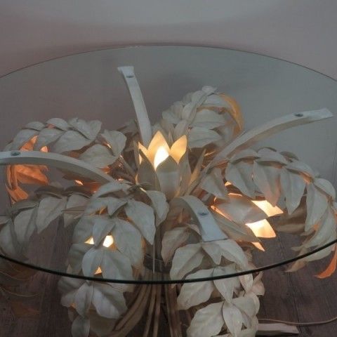 Metal Table At Hollywood Regency Stil. 1970   1975 photo vinterior