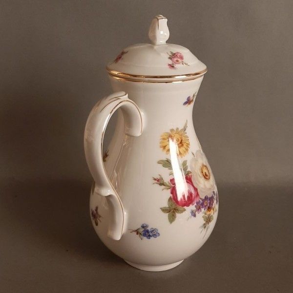 Porcelain Coffee Pot And Sugar Bowl From Tirschenreuth Bavaria. 1950   1959 photo 60.0
