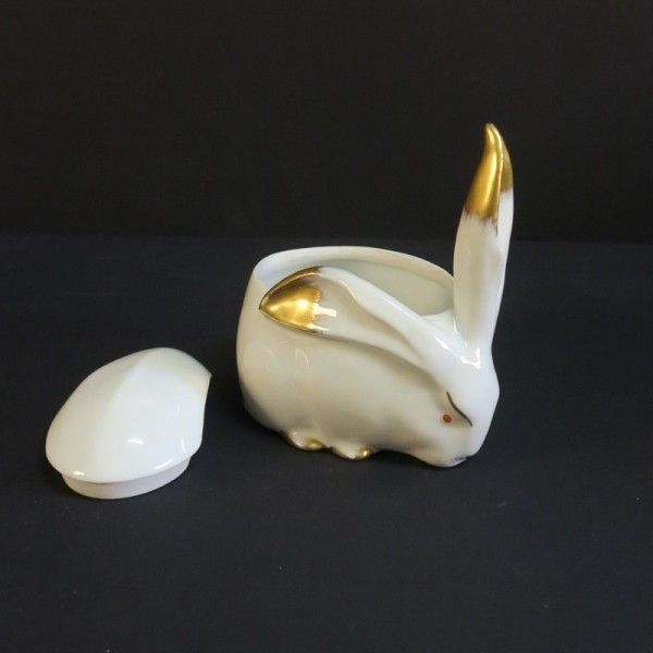 Limoges Porcelain Figurine "La Bonbonniere Lapin". Sandoz 1900   1920. photo vinterior