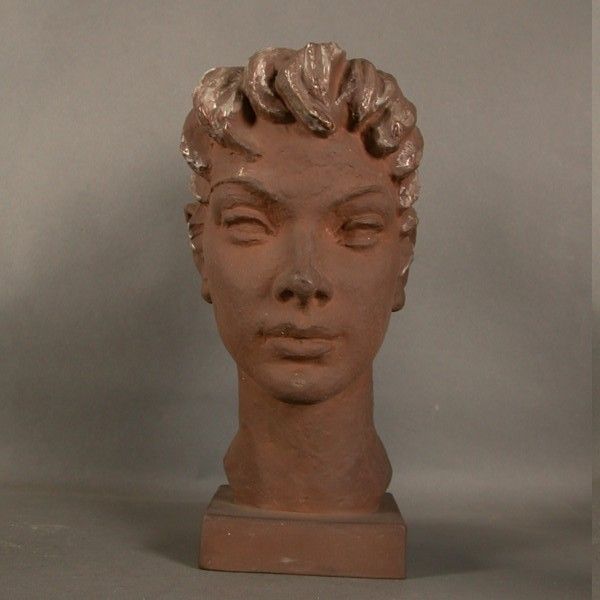 Unique. Karlsruhe Majolika. Girl's Head. 1950   1955. photo 386.0
