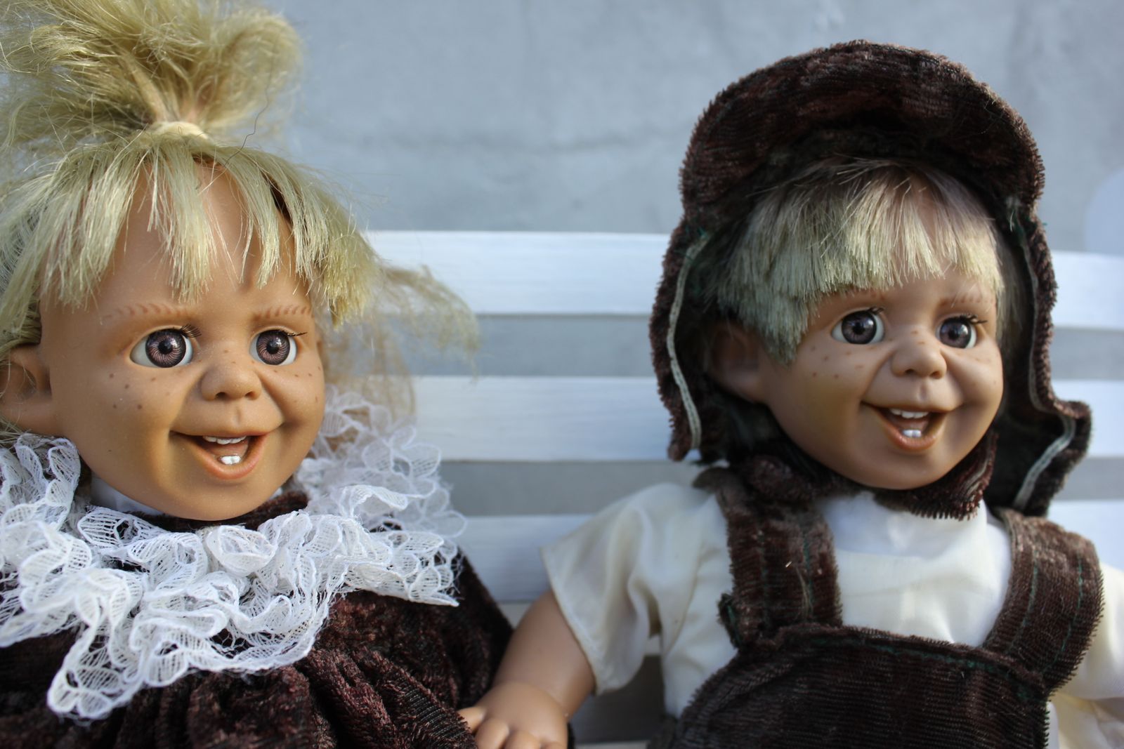 Pair Of Vintage Pande Dolls With Character Faces Vinyl And Fabric Spanish Dolly Boy & Girl photo buy