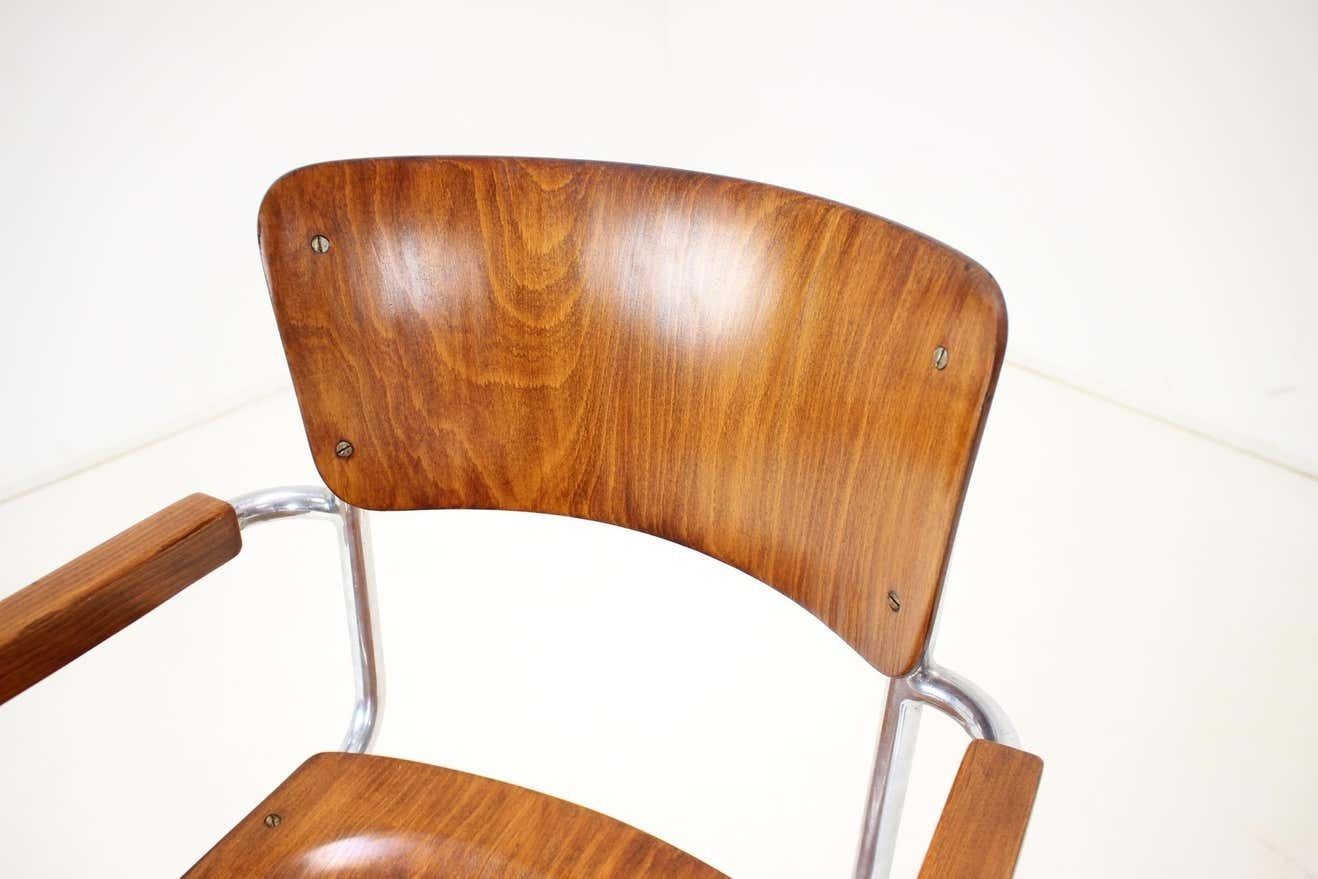 photo vintage Restored Bauhaus Chrome Chair By Rudolf  Vichr Prag, 1930s
