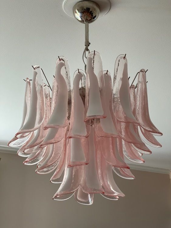 Murano Glass Chandelier Pink 'Mazzega'. Medium Size. photo vinterior