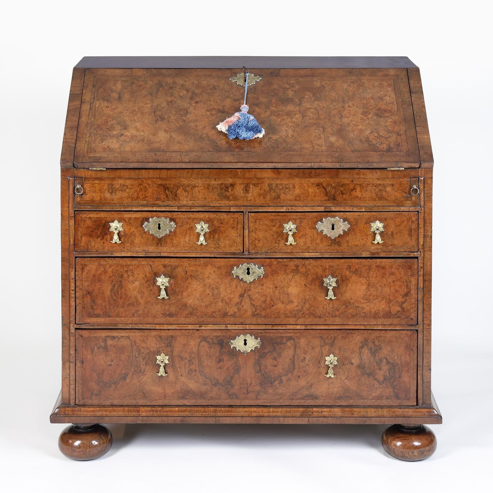 Queen Anne Burr Walnut Bureau, 1700s