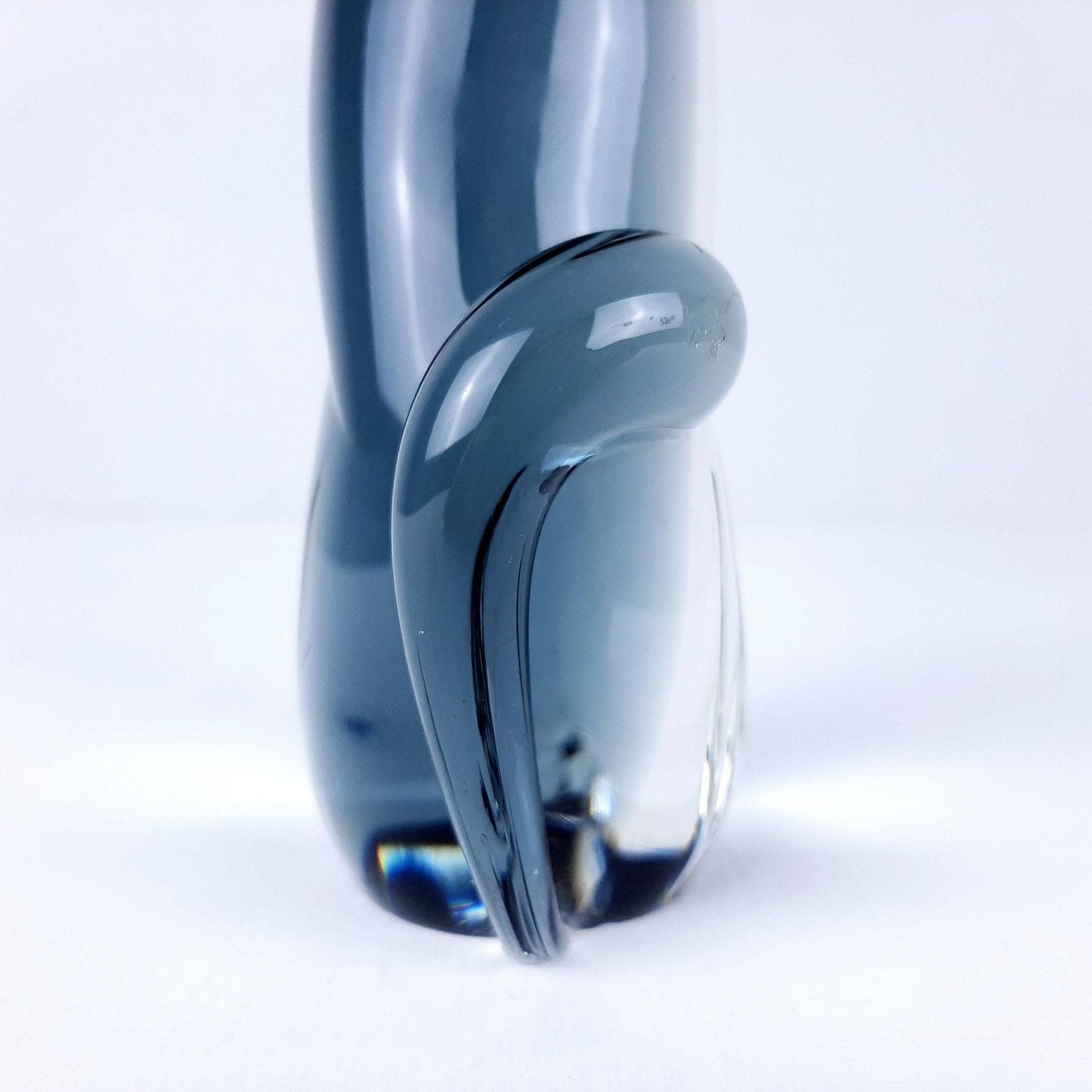 photo for sale Vintage Glazen Hondenbeeldje In Helder Grijs Murano Glas – Vetro Artistico Veneziano, Italië, Ca. Jaren 1960