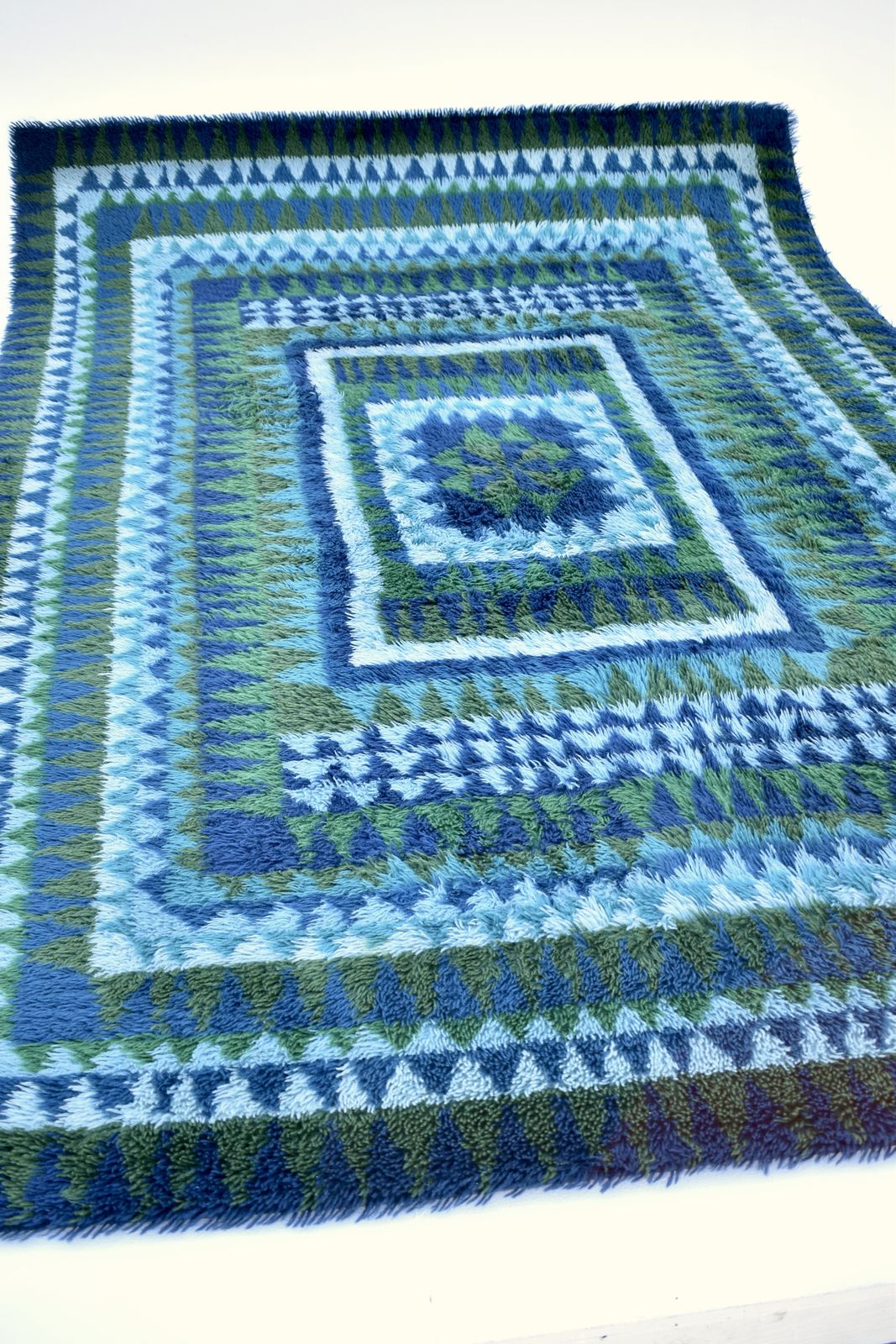 Large Handmade 1960’s Scandinavian Rya Rug photo furniture