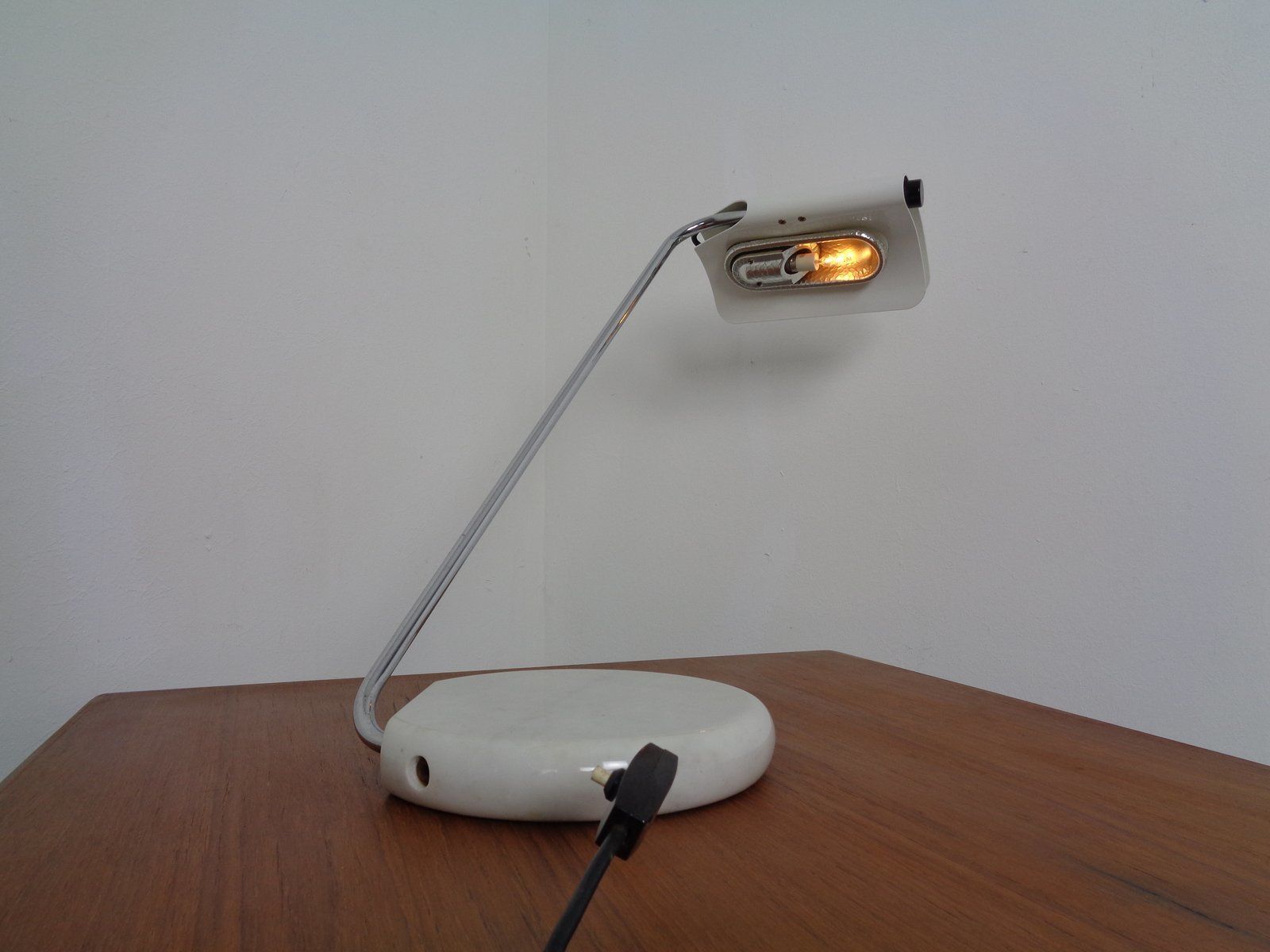 Italian Adjustable And Dimmable Tegola Desk Lamp By Bruno Gecchelin For Skipper & Pollux, 1960s photo Lighting