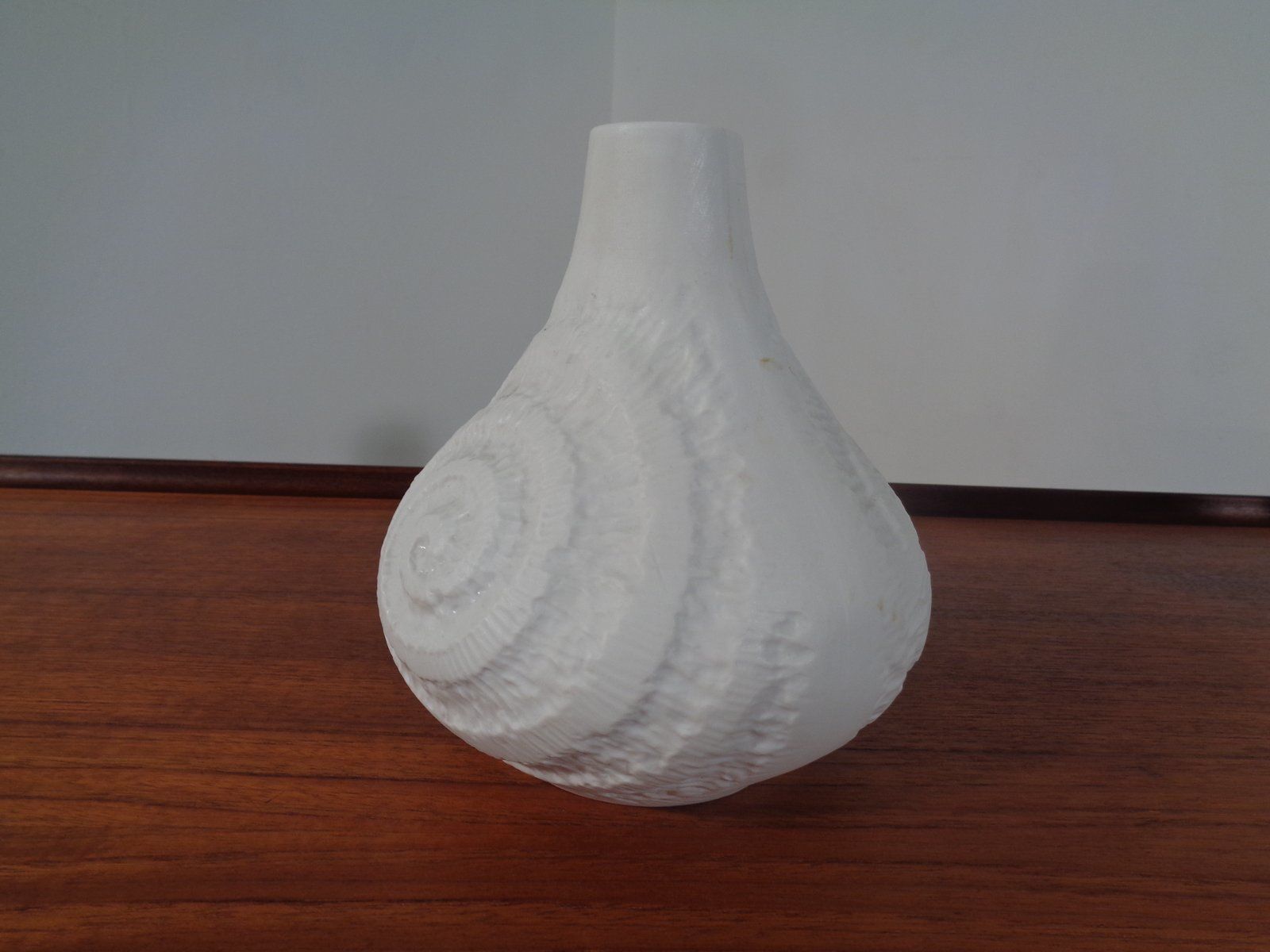 photo buy Mid Century Op Art Vases From Royal Kpm, 1960s, Set Of 3