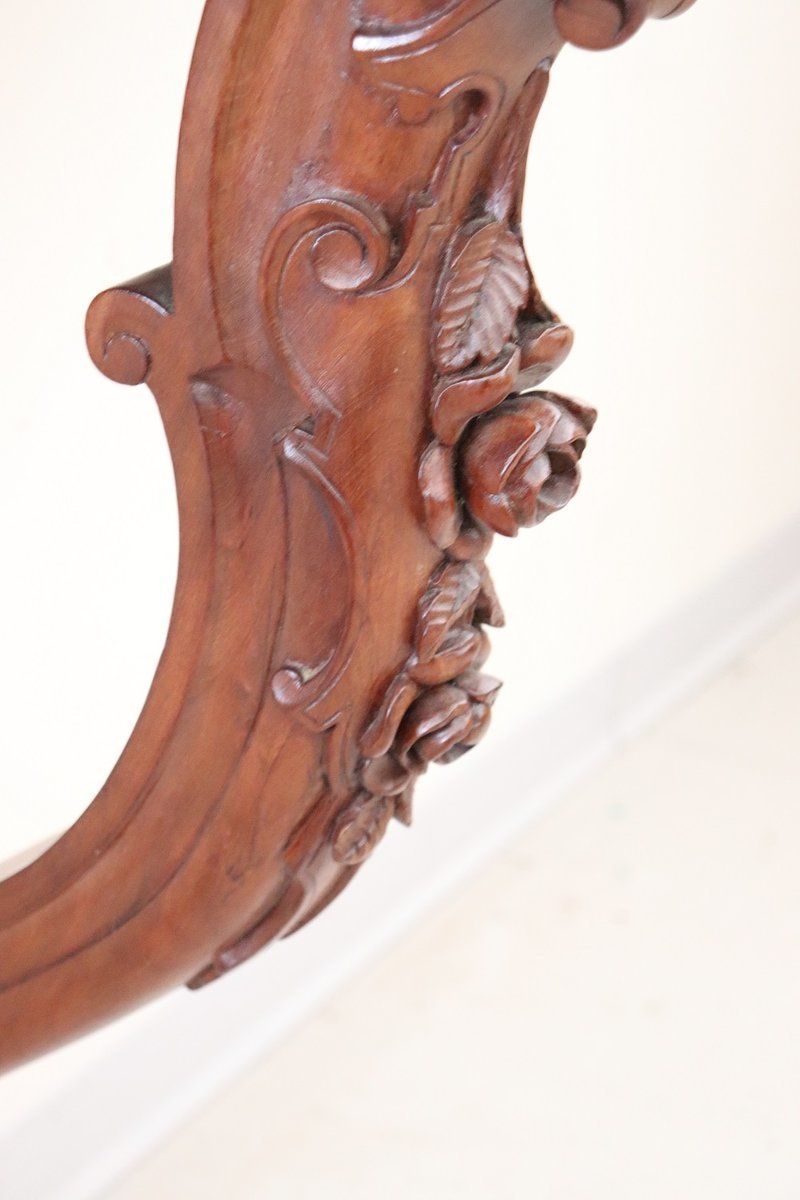 photo furniture Antique Carved Wood Console Table With Marble Top 1850s
