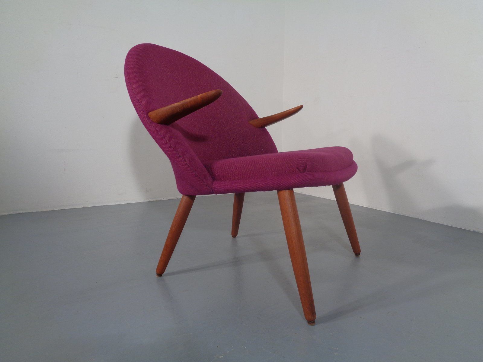 Danish Teak Armchair By Kurt Olsen For Glostrup, 1950s photo vintage