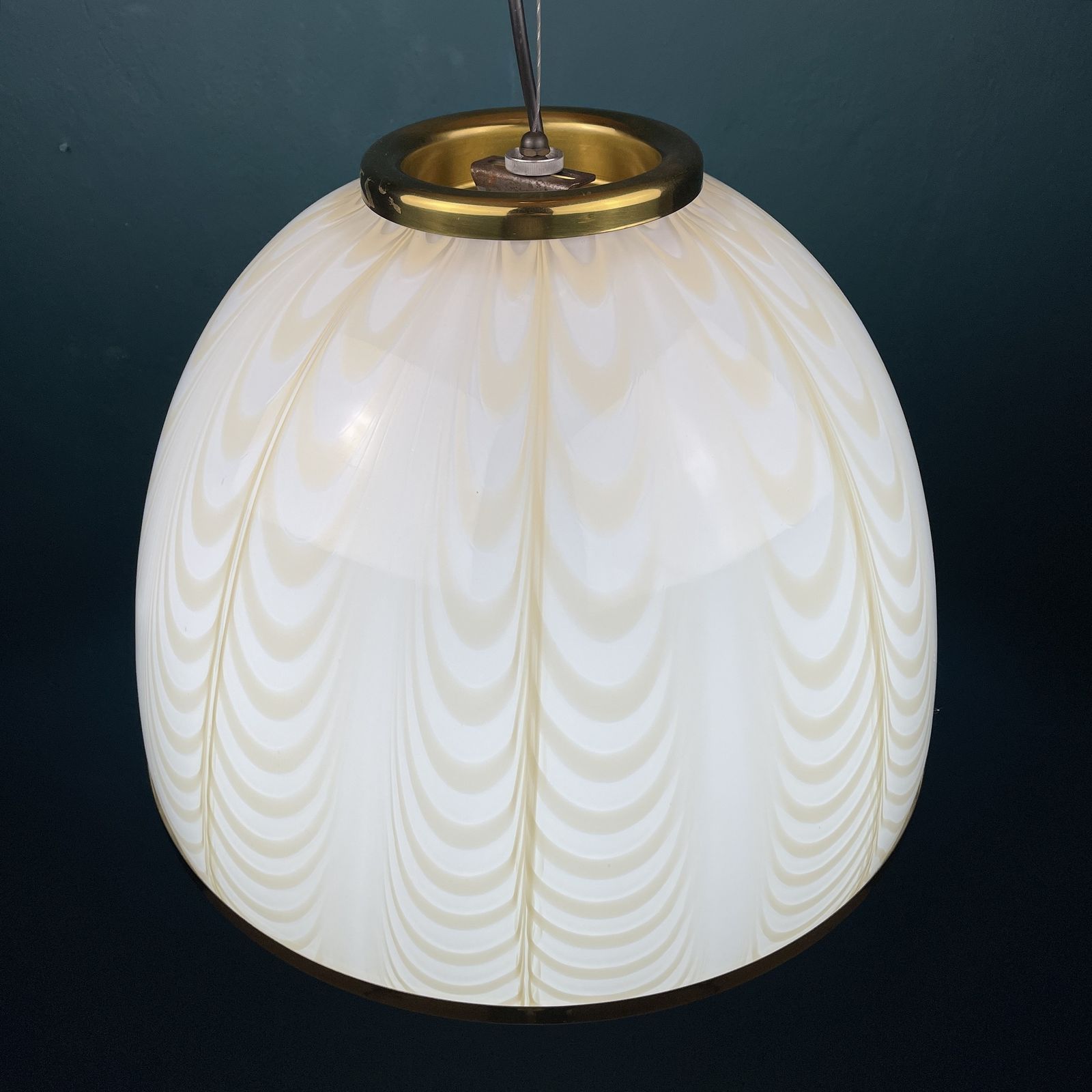 Vintage White Murano Glass Pendant Lamp By F.Fabbian For Mazzega Italy 70s photo vinterior
