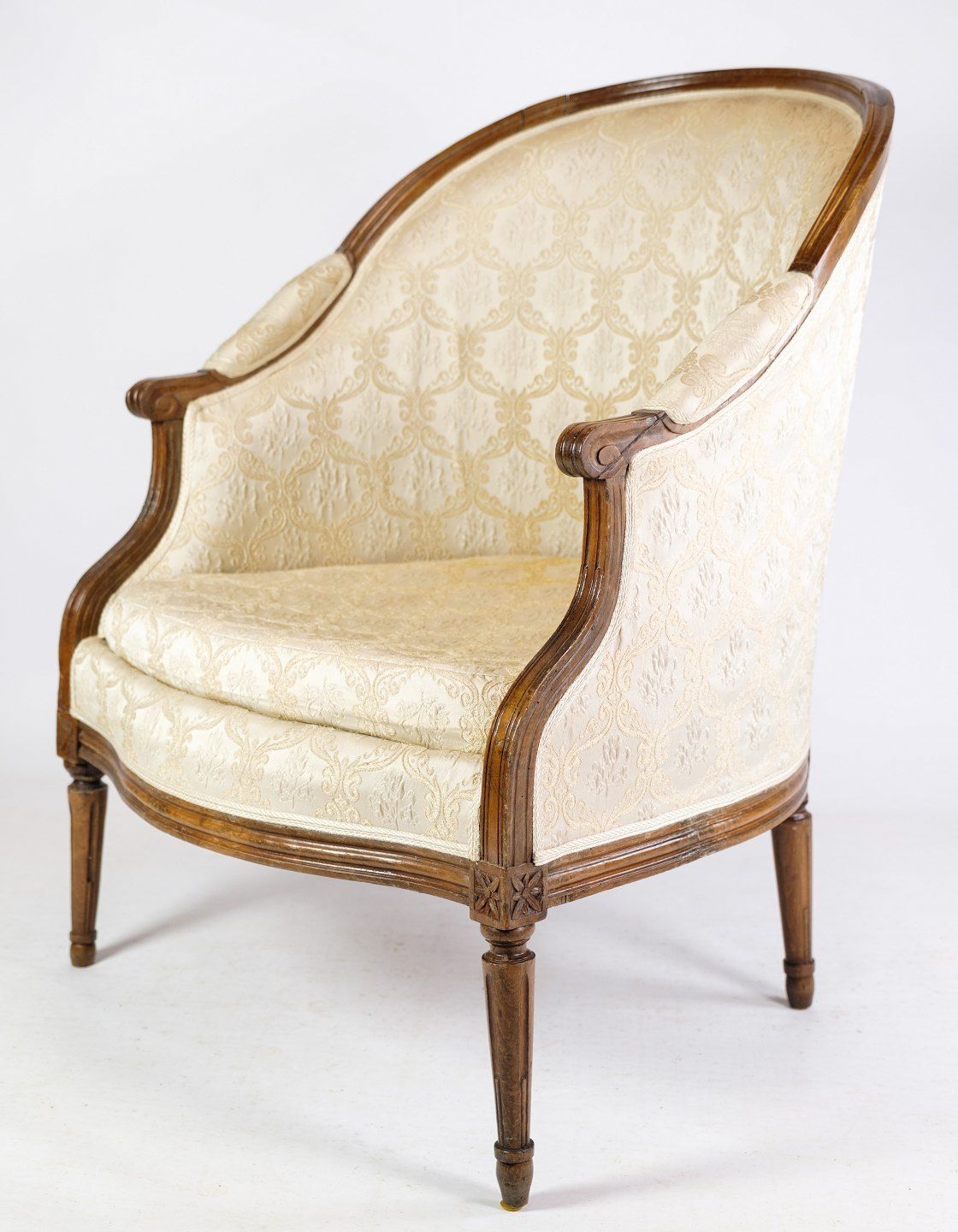 A Set Of Two Louise Seize Chairs In Polished Mahogany With Brightly Decorated Fabric From 1880s. photo furniture