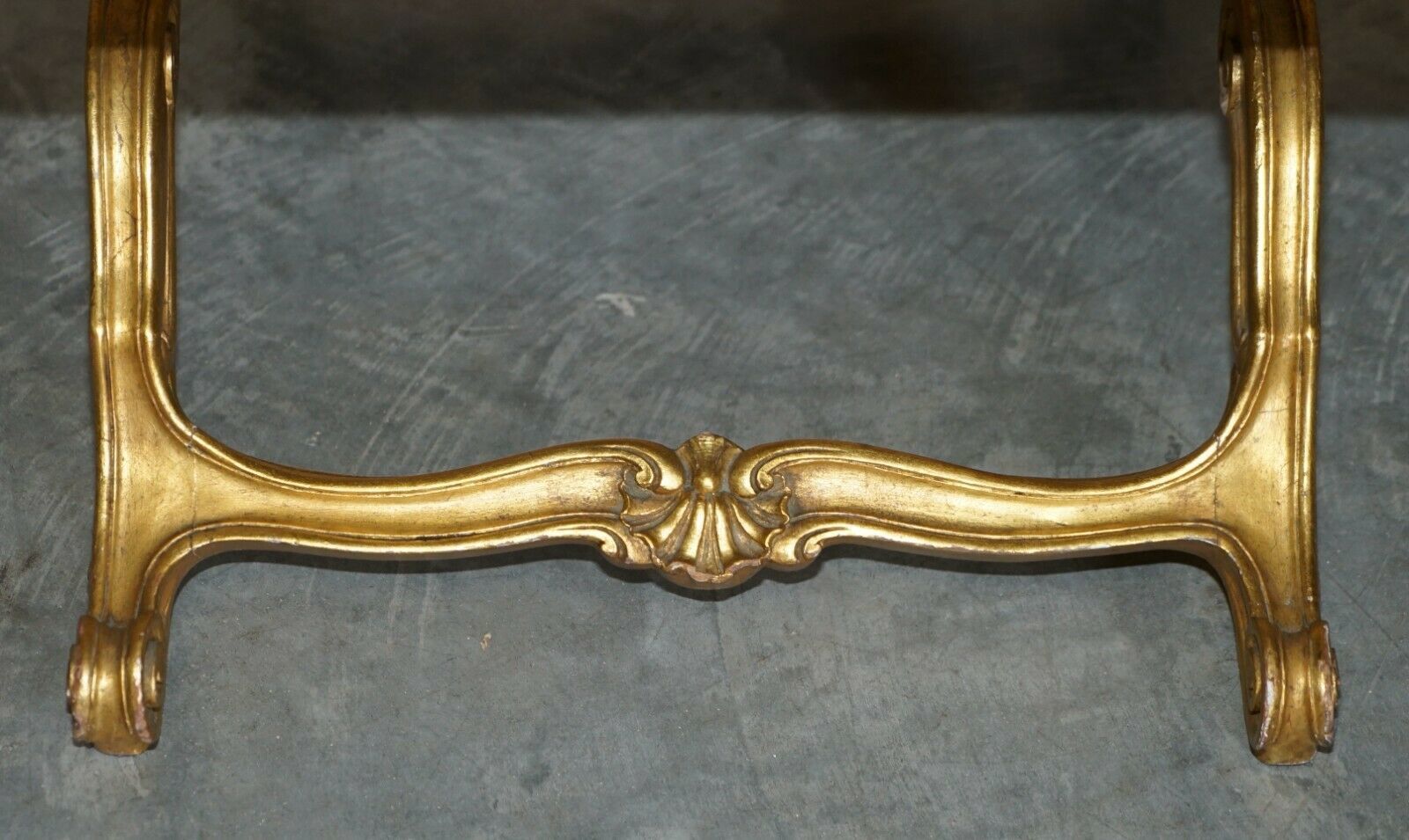 photo furniture Stunning Antique 19th Century Hand Carved Giltwood Pliant X Frame Folding Stool