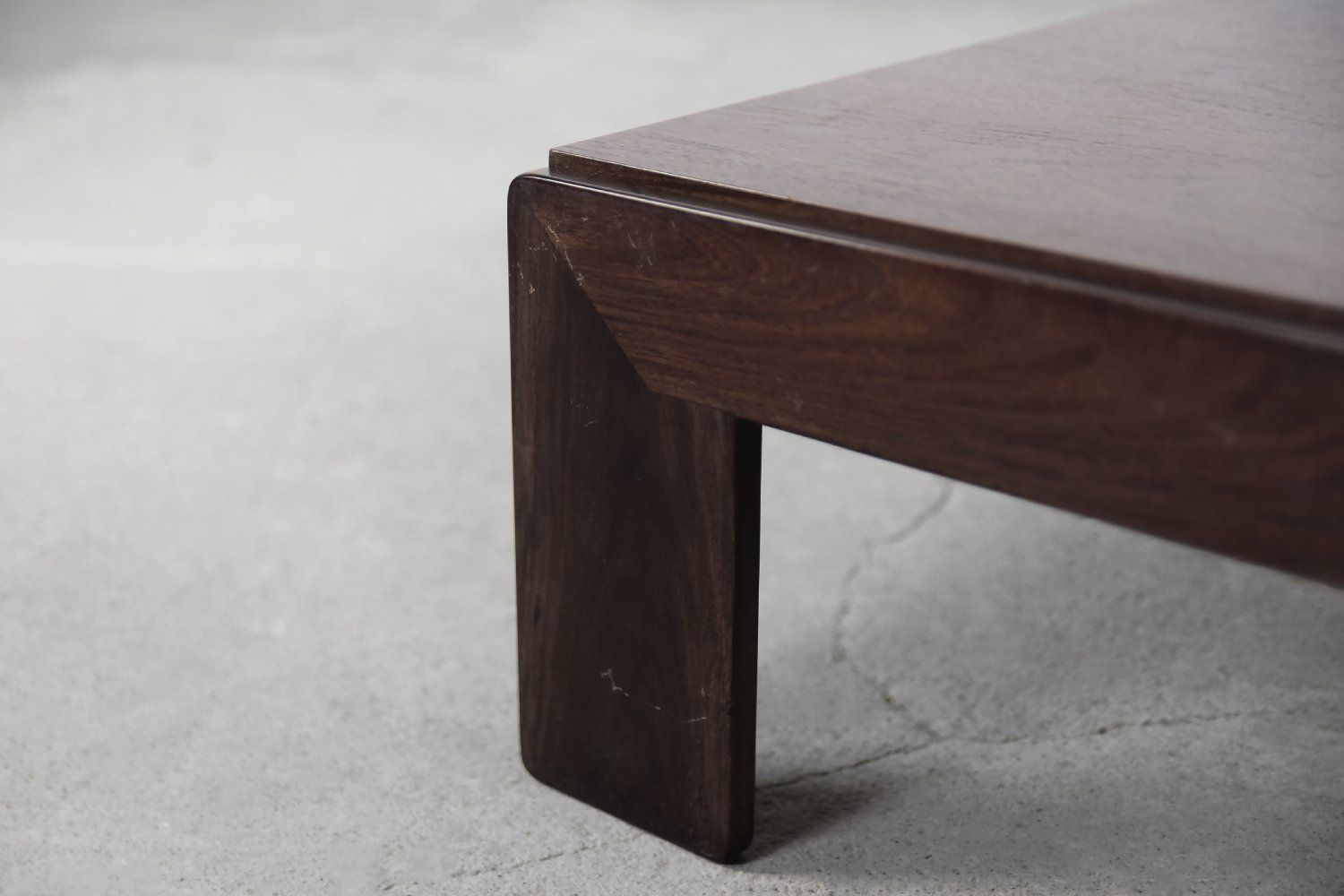 photo vinterior Vintage Mid Century Modern Bastiano Salontafel In Teak Van Tobia & Afra Scarpa Voor Gavina, Jaren 1960