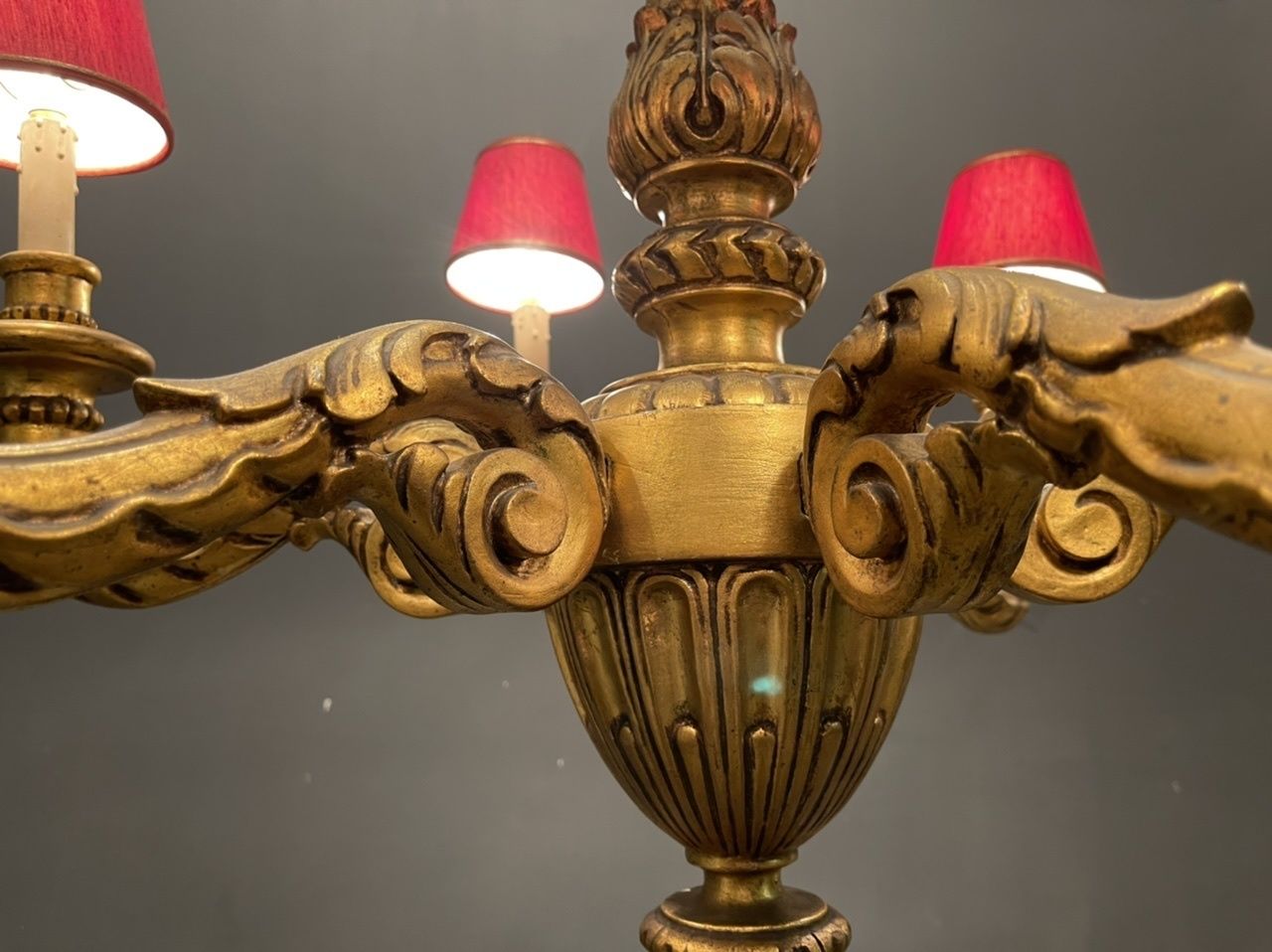 Lighting Italian Large Gold Gilded Wooden Chandelier photo