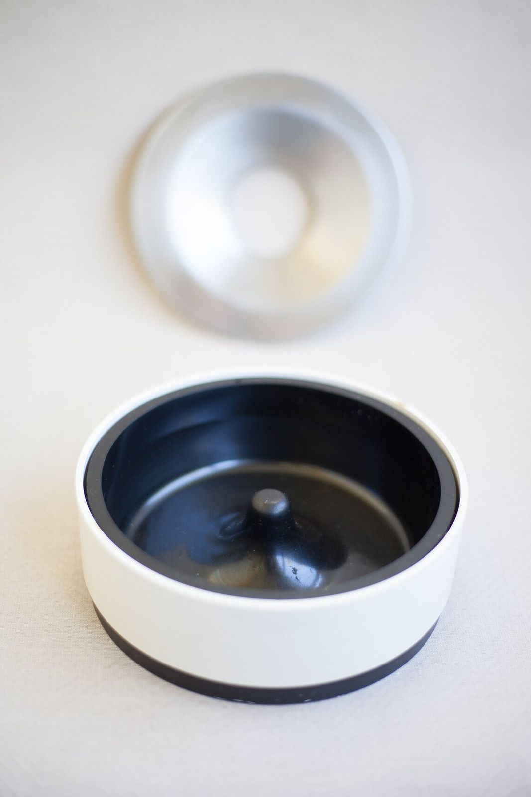 Ashtray Samp Design Collection Manade  Round Ashtray  Metal And Plastic Ashtray  Smoking Accessories  Ashtray  70's photo 62.0