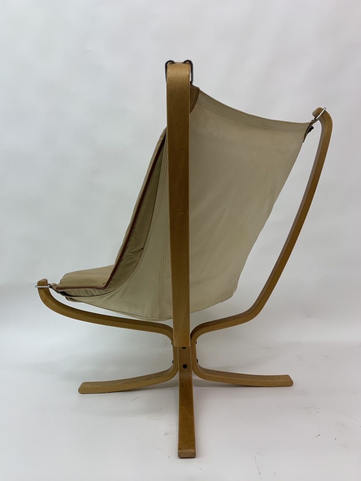 photo furniture Falcon Leather Lounge Chair By Sigurd Ressel For Vatne Møbler, 1970s
