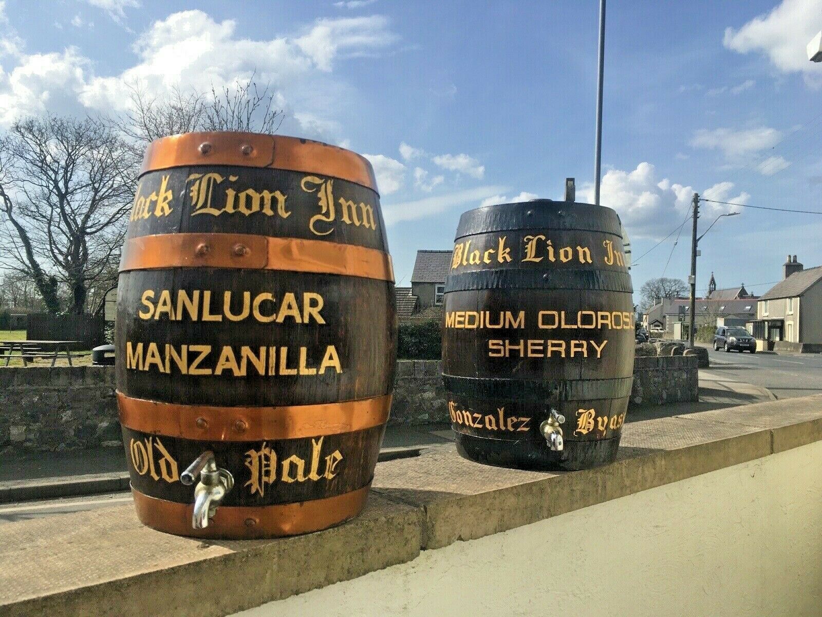 photo furniture Stunning Black Lion Inn Sherry Pub Display Barrel Keg Cask Stool Plant Pot Stand