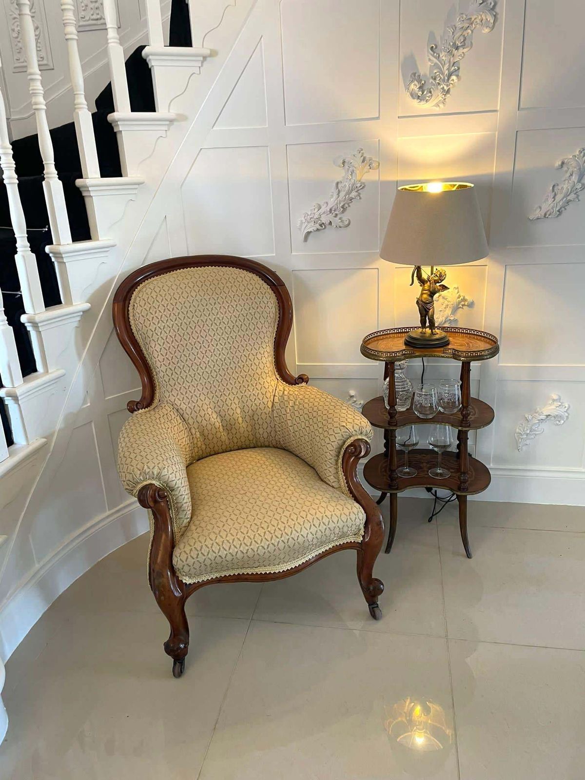 Quality Antique Victorian Mahogany Armchair photo furniture