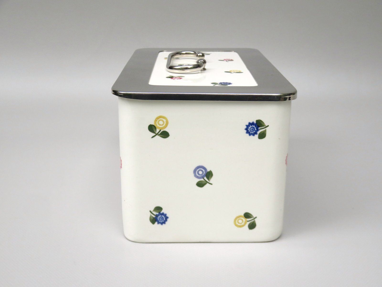 Art Nouveau German Ceramic Baisage Box From Wächtersbach And Wmf With Spreading Flowers photo 1945.65