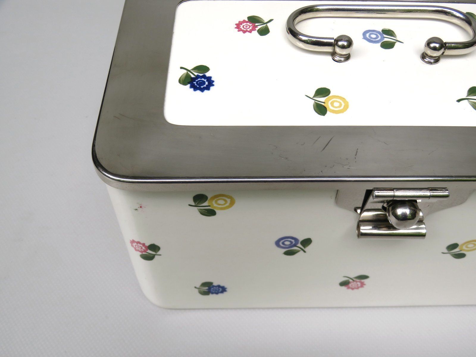 1945.65 Art Nouveau German Ceramic Baisage Box From Wächtersbach And Wmf With Spreading Flowers photo