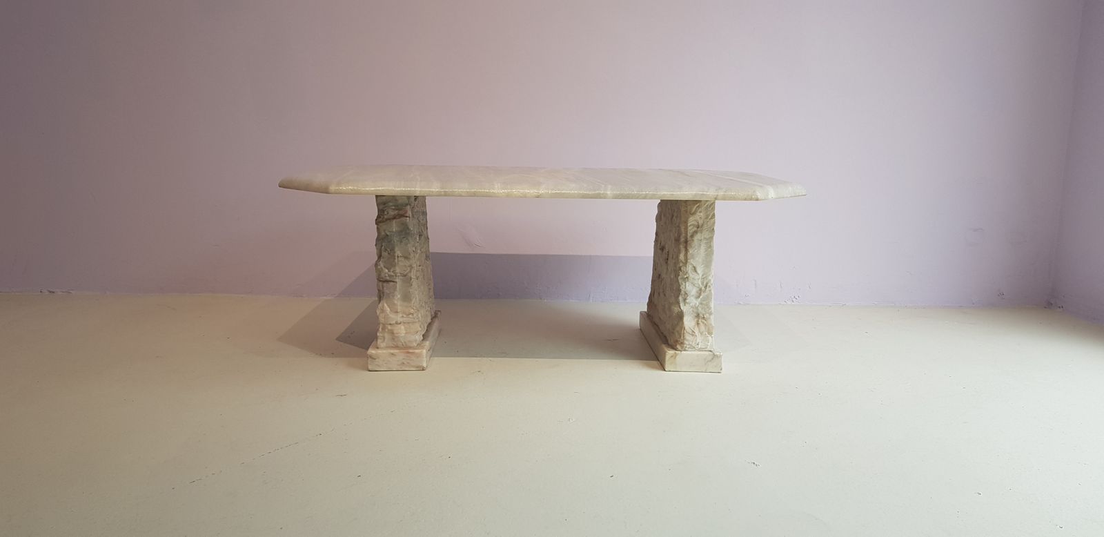 Massieve Brutalist Marmeren Salontafel photo 1550.0