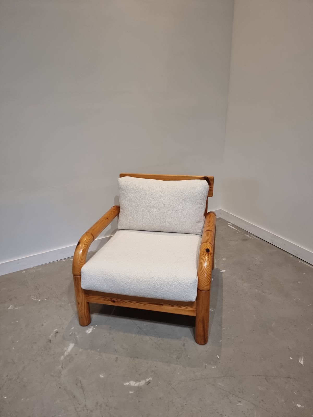 Daumillier Pine Teddy Easy Chair photo Meubels
