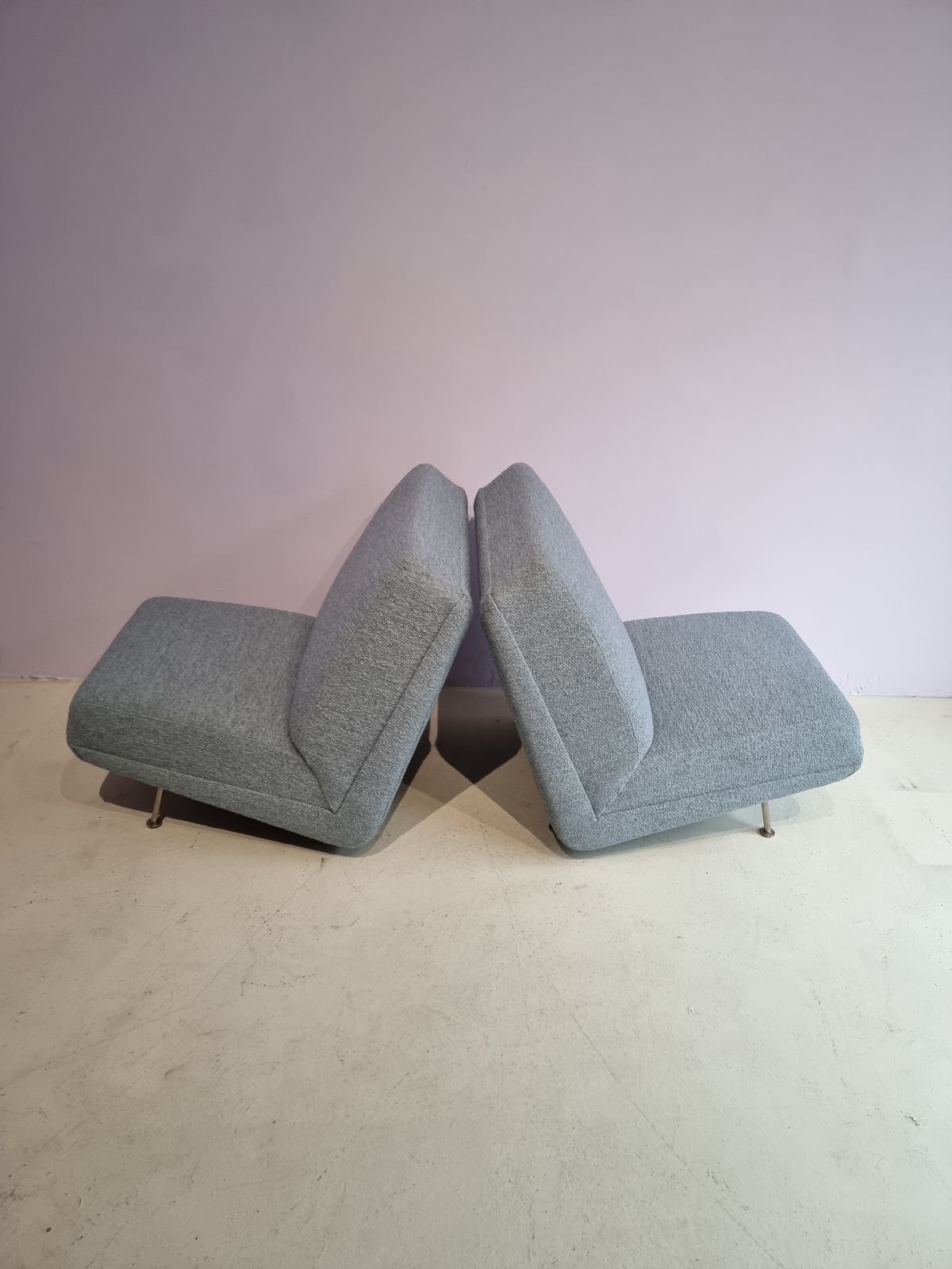 photo for sale Paar Vintage Lounge Stoelen Of Sofadelen Van Theo Ruth Voor Artifort, 1950