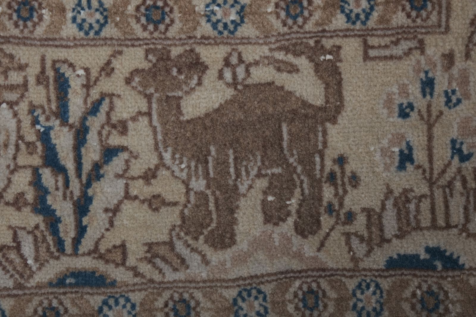 Vintage Botanical Animal Handmade Wool Rug 3'4'' X 5'11'' photo vintage