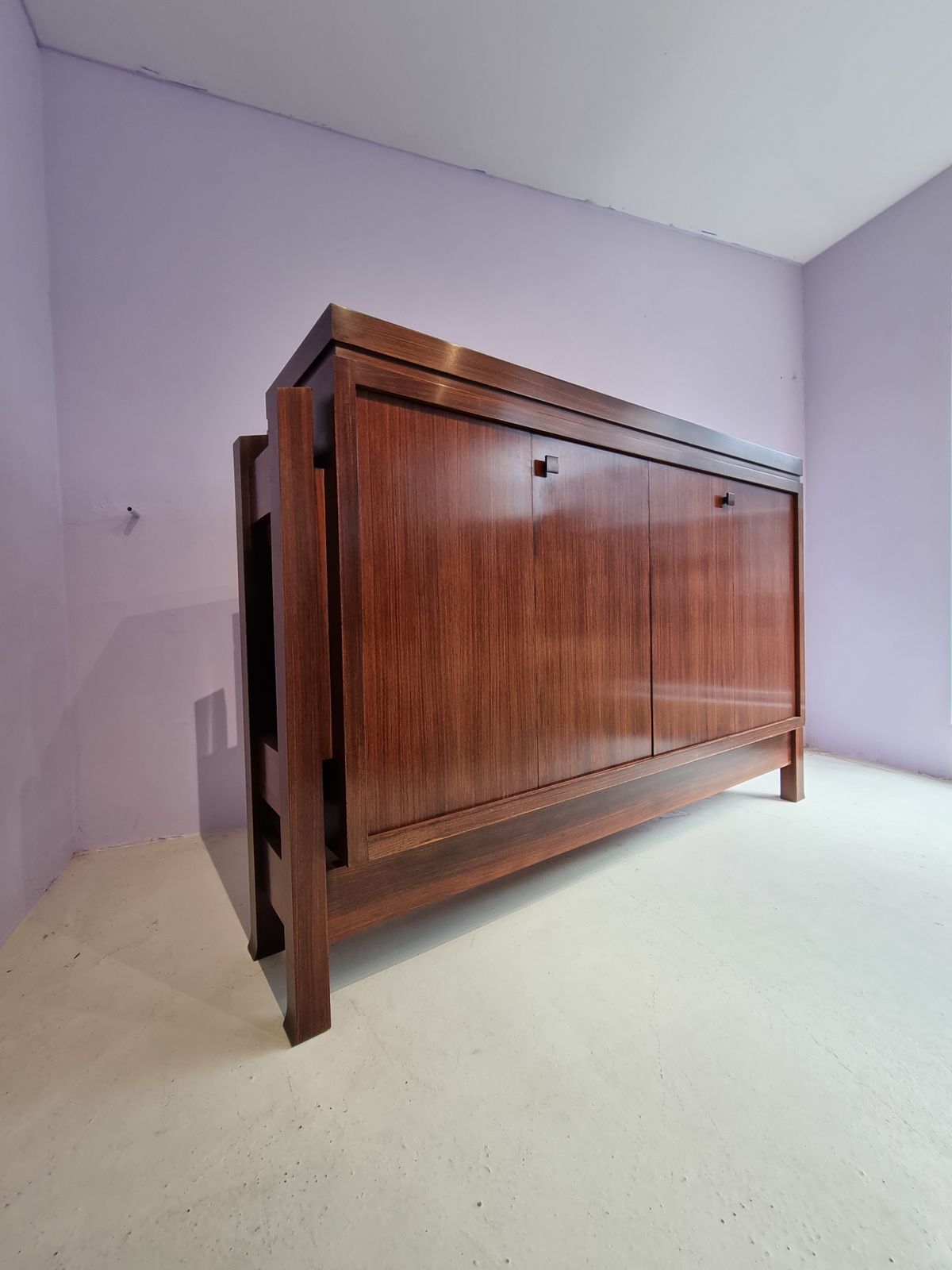 Zeer Zeldzame Emiel Veranneman Brutalist Stero Cabinet photo furniture