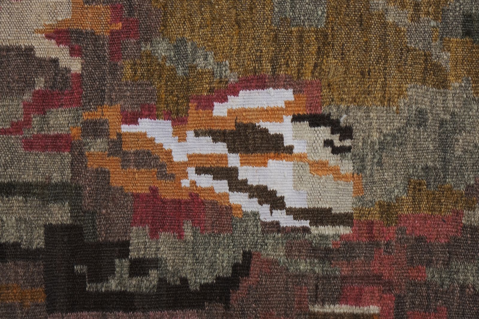 Vintage Anatolian Gabbeh Lion Kilim Rug 6'4'' X 11'5'' photo 2597.0