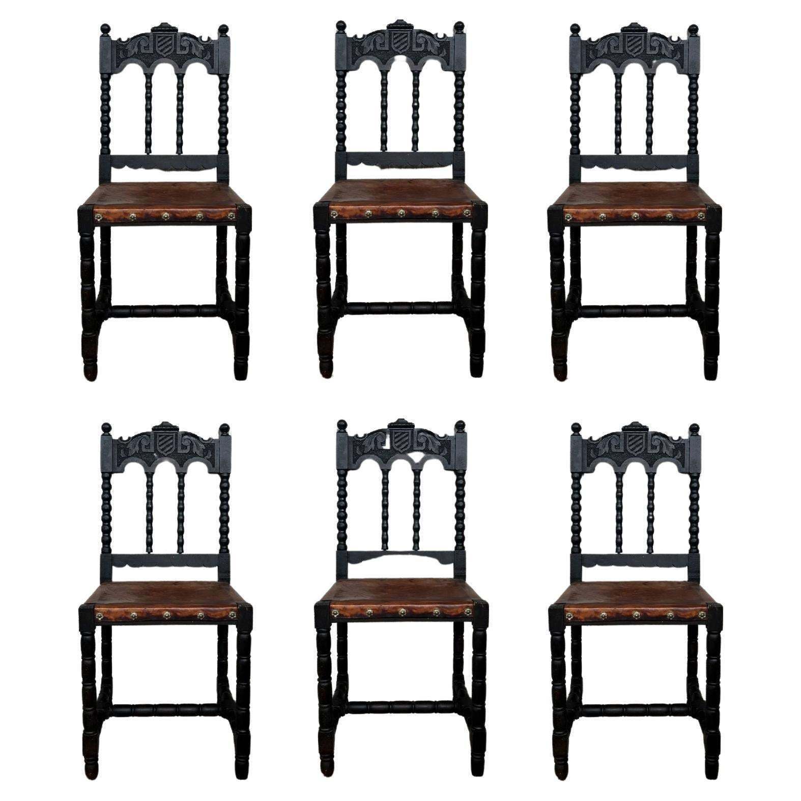 Chaises à manger françaises Henri II en chêne brun sculpté, revêtement en cuir, XIXe siècle